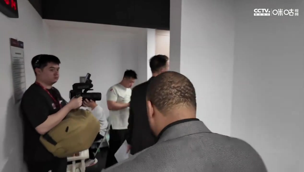 平靜理性王博賽后發(fā)言現(xiàn)在還不是慶祝的時候大家穩(wěn)住心態(tài)
