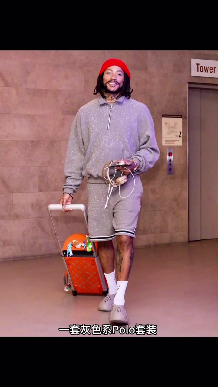 哈登三殺女博主銳評(píng)NBA球星穿搭KD總以意想不到的方式出場